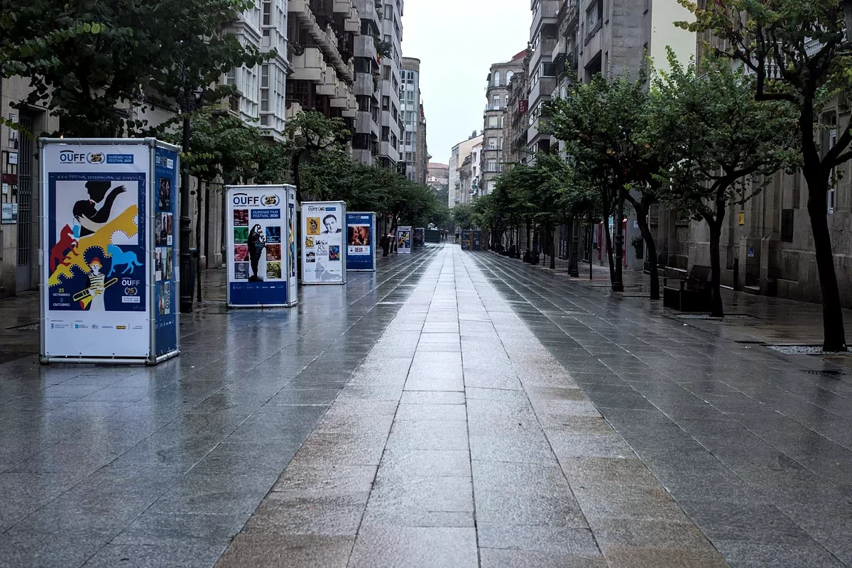 Confinan Ourense tras el aumento descontrolado de contagios de Covid-19