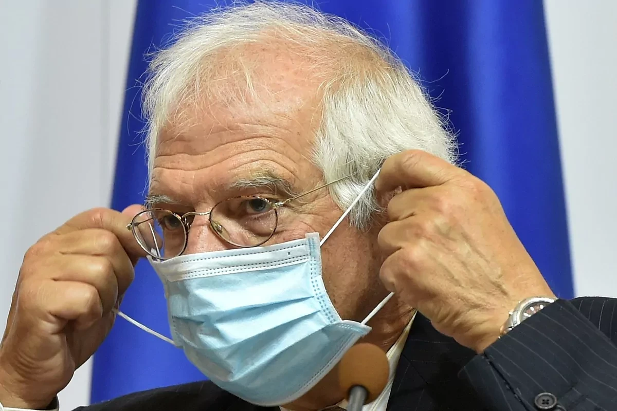 Ms de 250 dirigentes espaoles y latinoamericanos acusan a Borrell de 