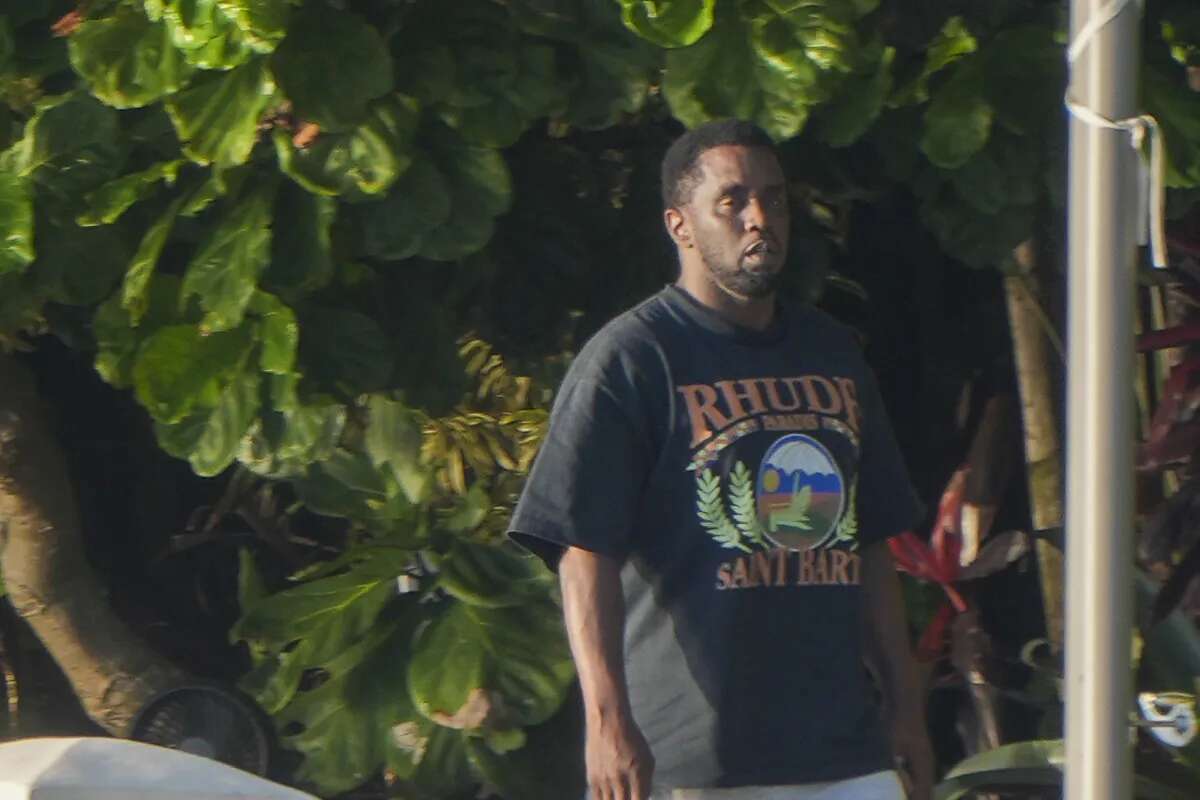 Dos hombres demandan a Sean Diddy Combs por abusar de ellos cuando eran menores