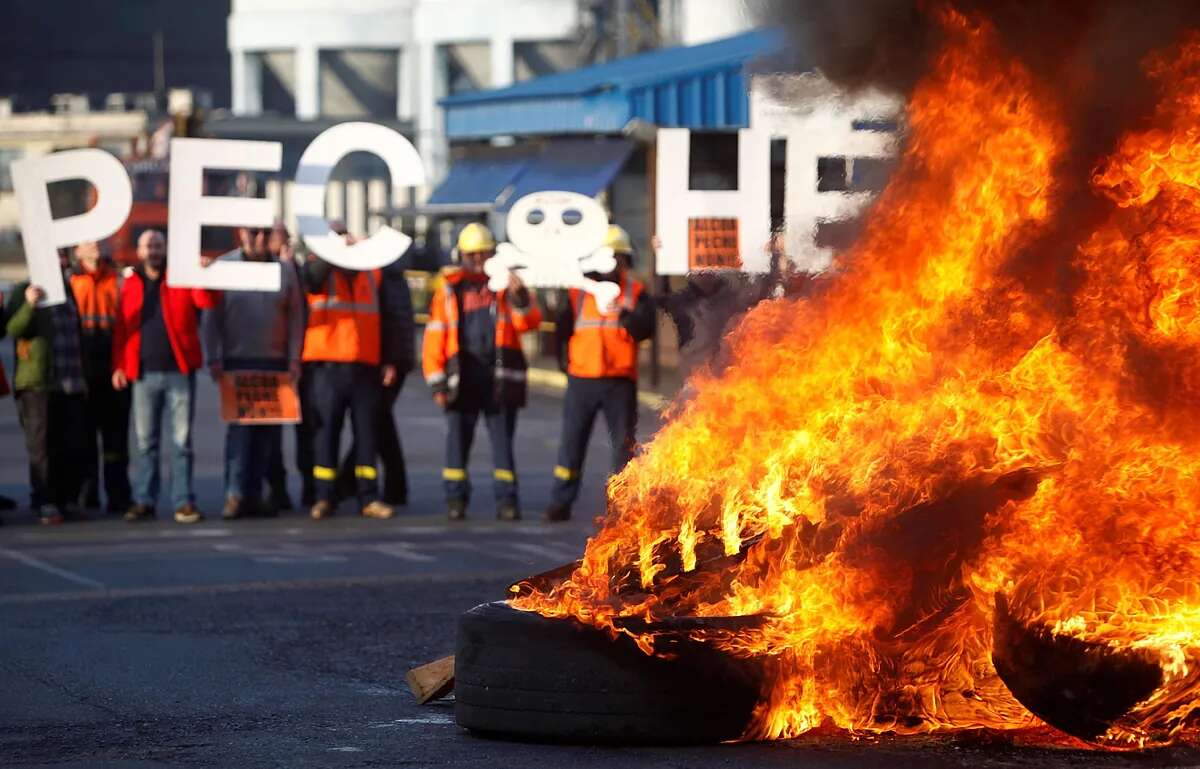 La juez Tardón envía al banquillo de la Audiencia Nacional a ocho implicados en el desvío de 13 millones en la venta de dos plantas de Alcoa