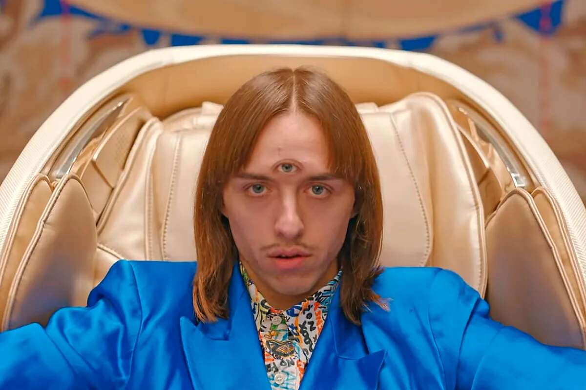 ¿Canción friki o futuro ganador? Estonia elige para Eurovisión a Tommy Cash, un controvertido rapero con videoclip hasta en Pornhub