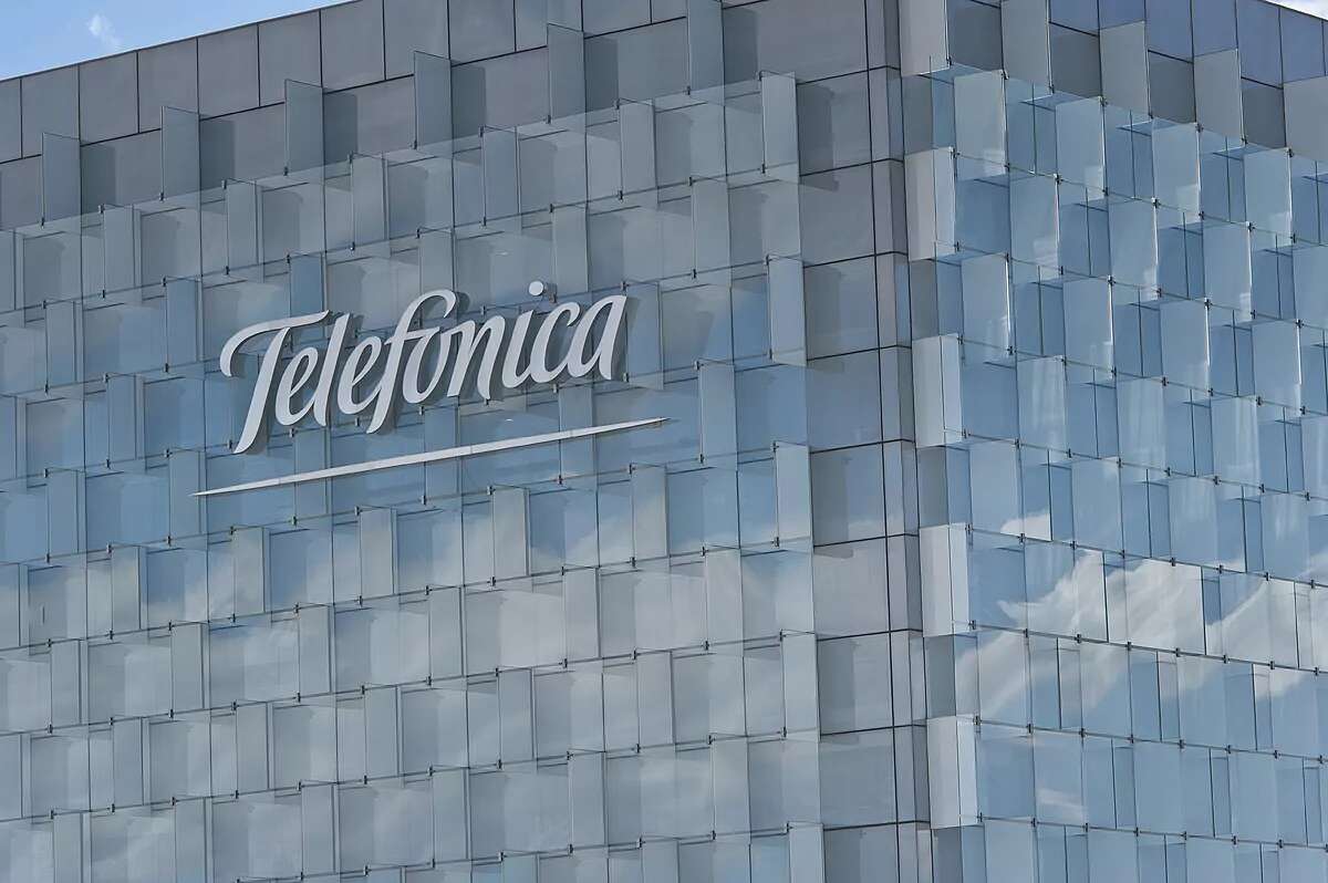 Telefónica pierde en la Audiencia Nacional un recurso contra la regulación que le obliga a compartir sus redes de fibra en zonas rurales