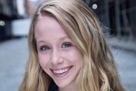 La actriz Miranda McKeon, de 'Anne with a E', anuncia que padece cáncer de mama con 19 años