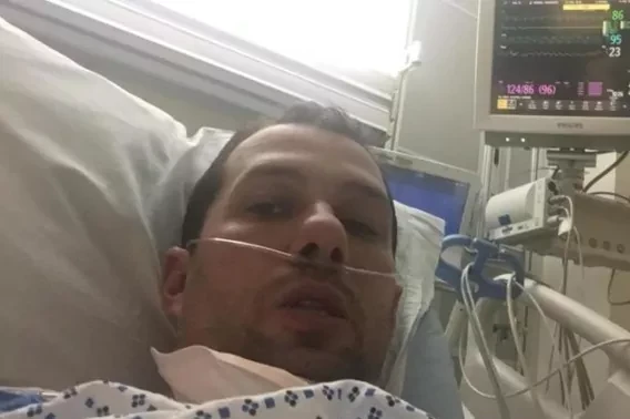 El teniente de alcalde italiano que fue hospitalizado por Covid-19 en Nueva York y se enfrenta a una factura de 100.000 dlares