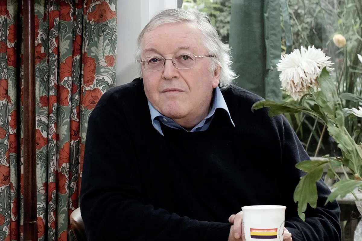 Paul Preston: 