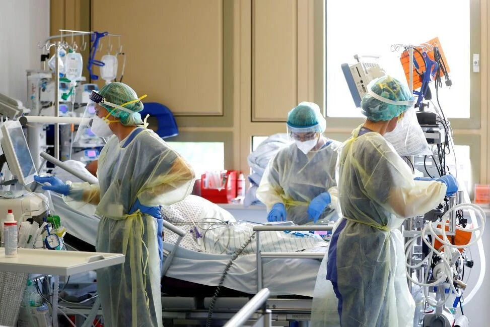 El tratamiento con Regeneron reduce las muertes entre los pacientes hospitalizados con Covid-19 que no tienen anticuerpos
