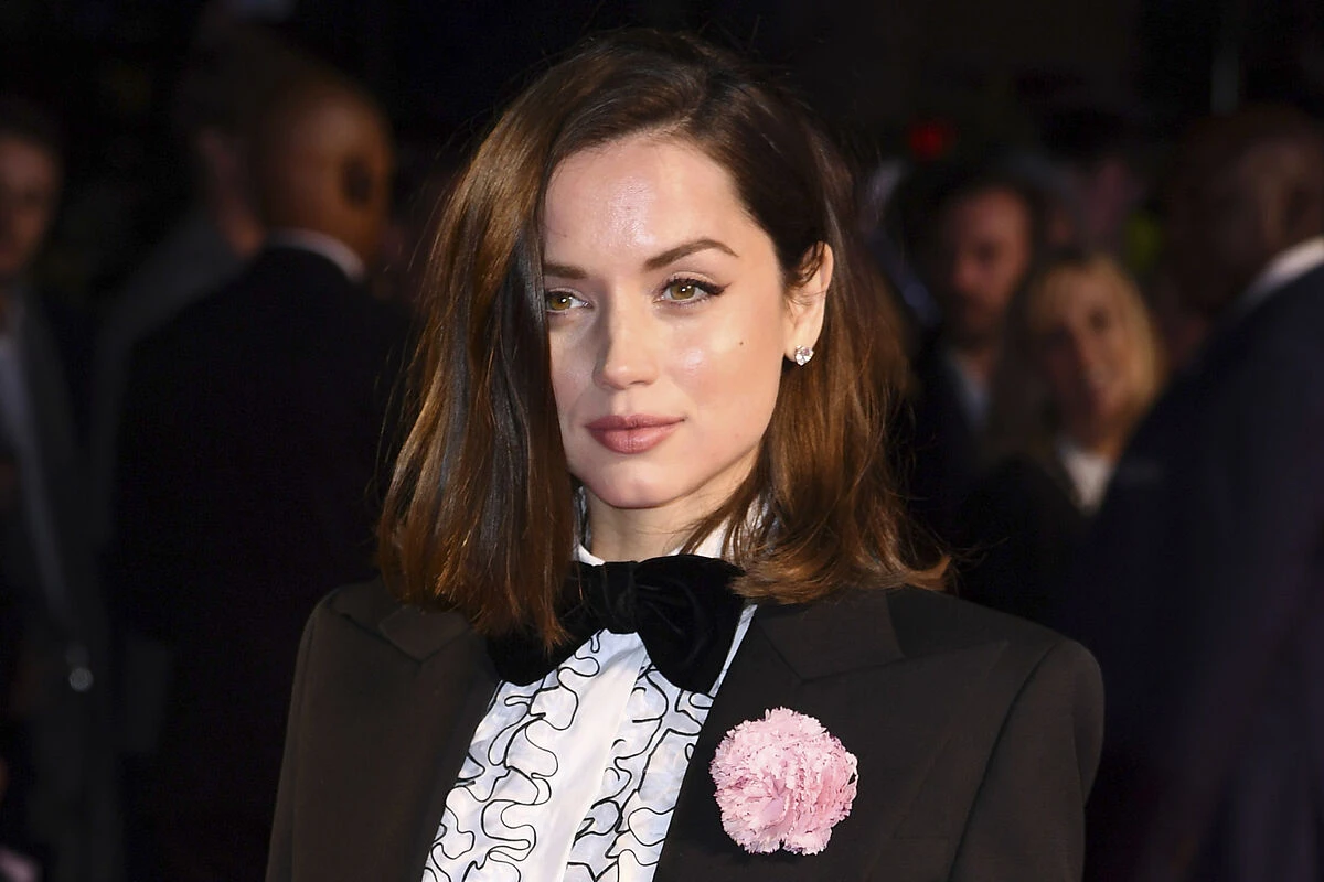 Ana de Armas olvida a Ben Affleck con su nuevo ligue: el jefazo de Tinder