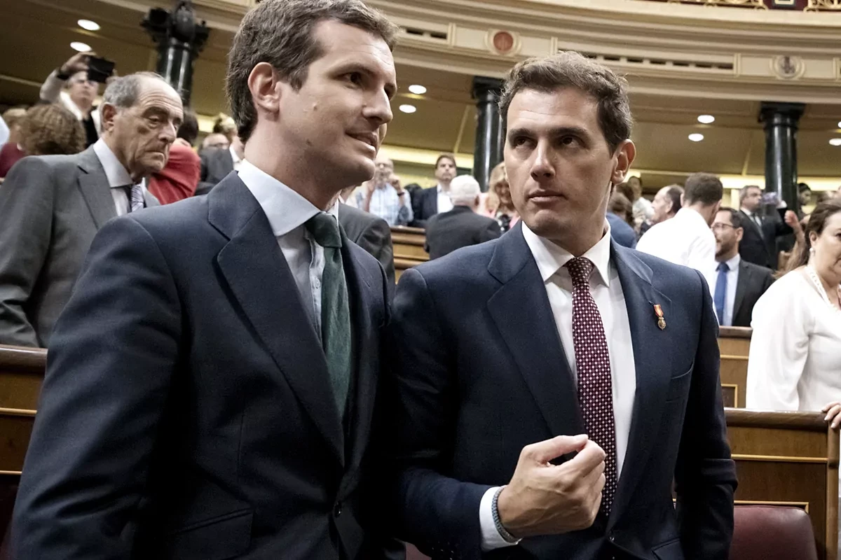Casado contrata a Rivera para que recurra la ley catalana de alquileres