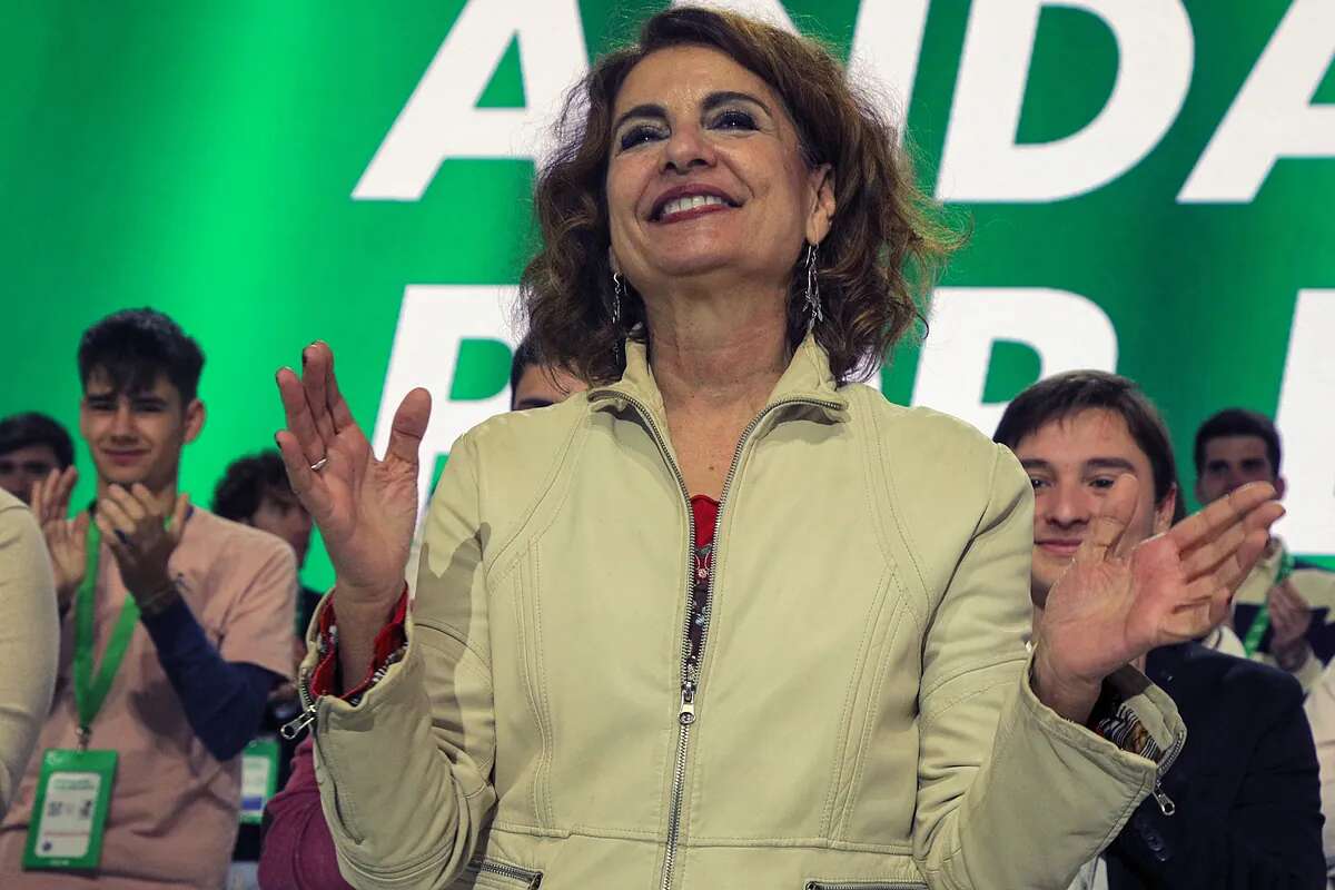 María Jesús Montero y el efecto Kamala Harris: su identificación con el sanchismo dificulta el diseño de una estrategia propia para recuperar al electorado andaluz