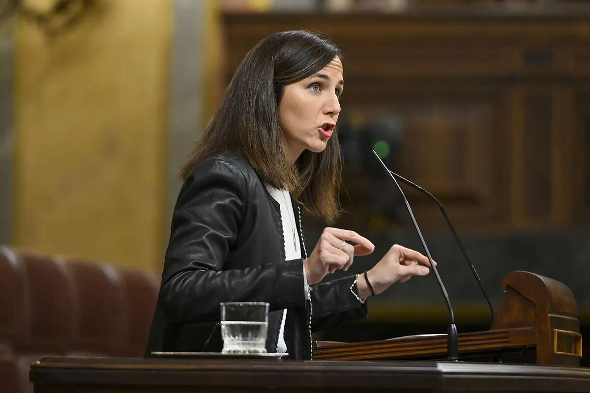 Podemos amenaza con tumbar el impuesto al diésel en su represalia de 