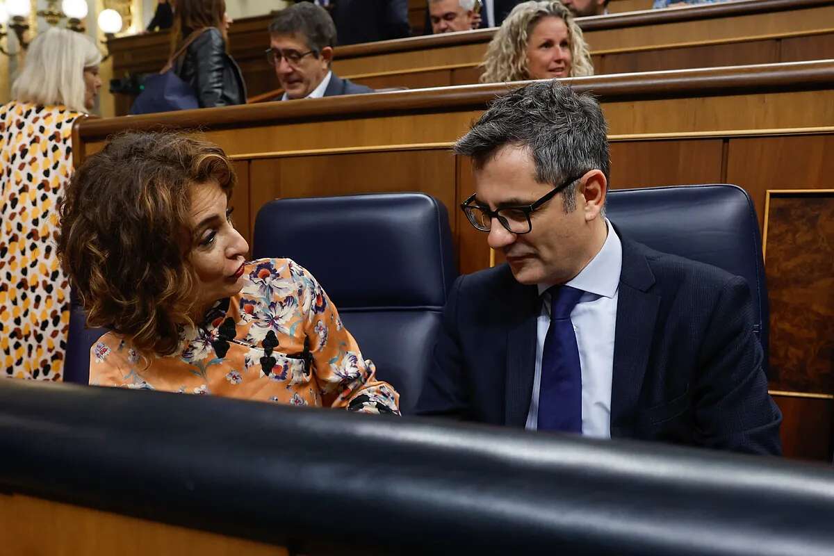 Junts reprocha a Montero sus 