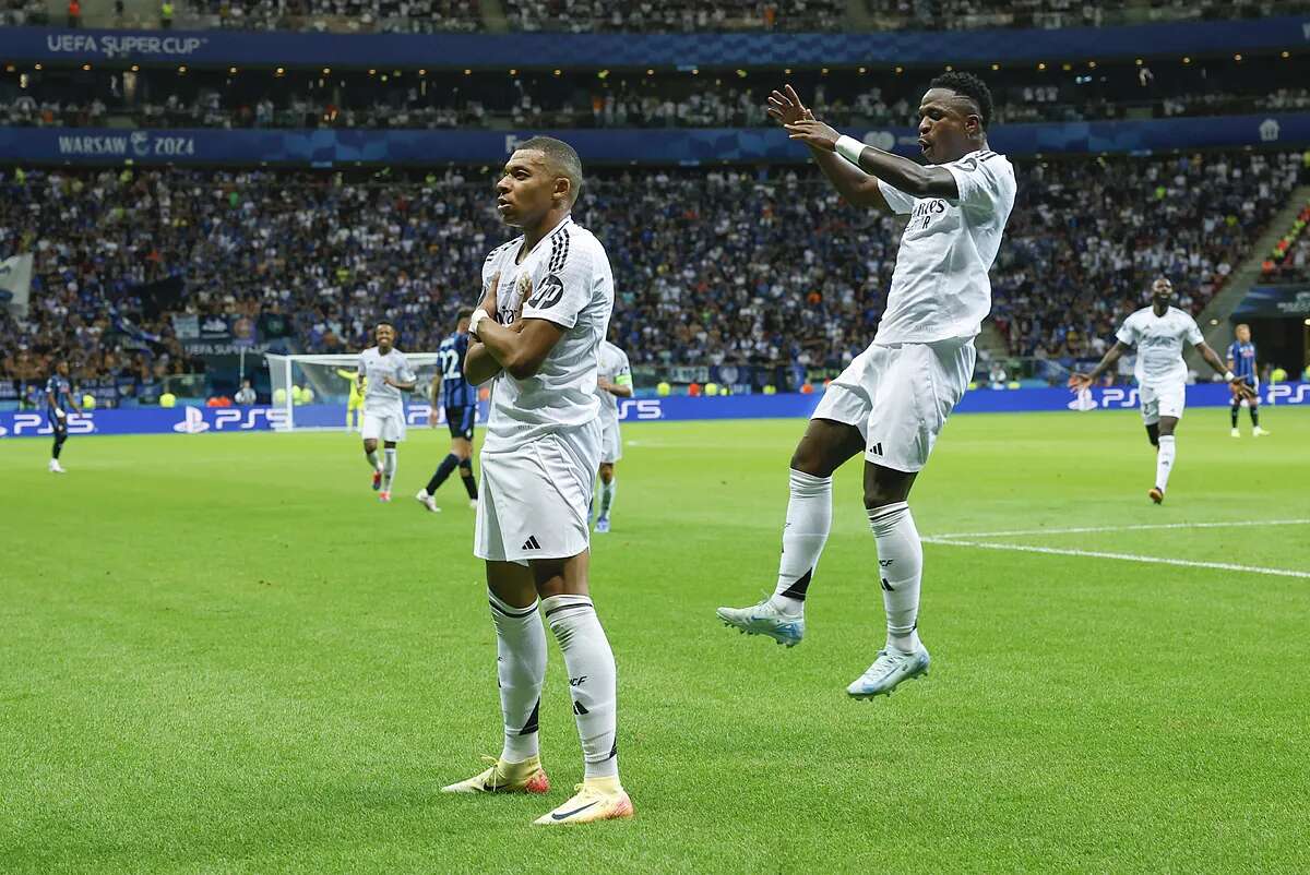 El SuperMadrid vive su Big Bang en Varsovia: Bellingham, Vinicius y Mbappé pasan por encima del Atalanta