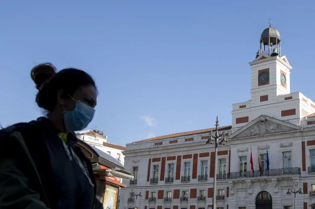 El cambio de hora llega esta noche: pros y contras del horario de invierno