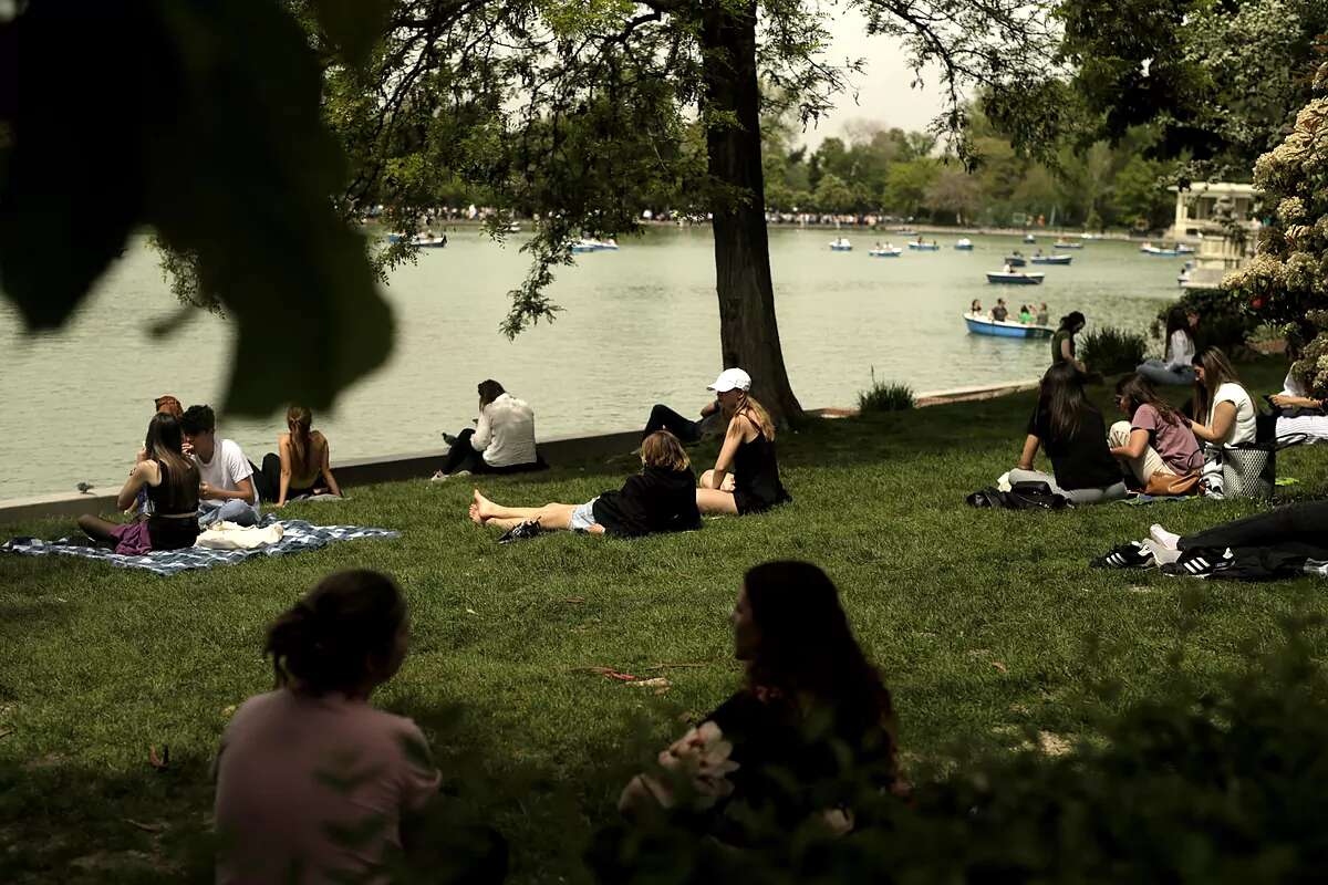 Un anticiclón adelanta la primavera con temperaturas por encima de los 15 grados en toda España