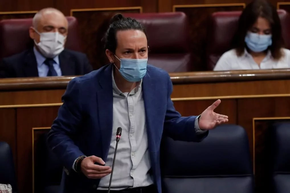 Iglesias oculta los detalles de 26 contratos contra el Covid de su ministerio