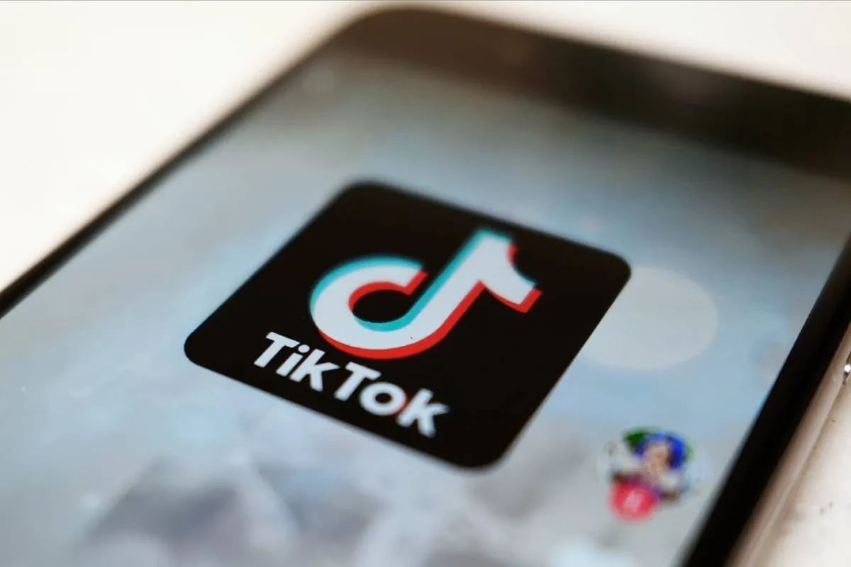 TikTok comenzará a etiquetar contenido creado mediante IA