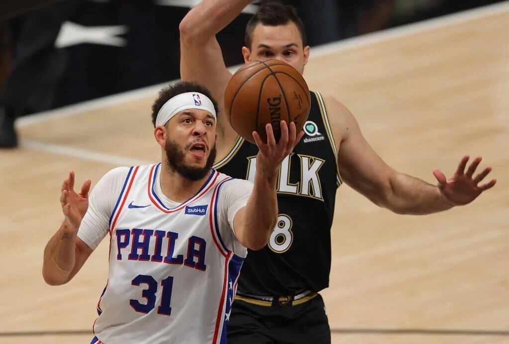 Curry y Harris salvan a Sixers y fuerzan el séptimo y decisivo partido