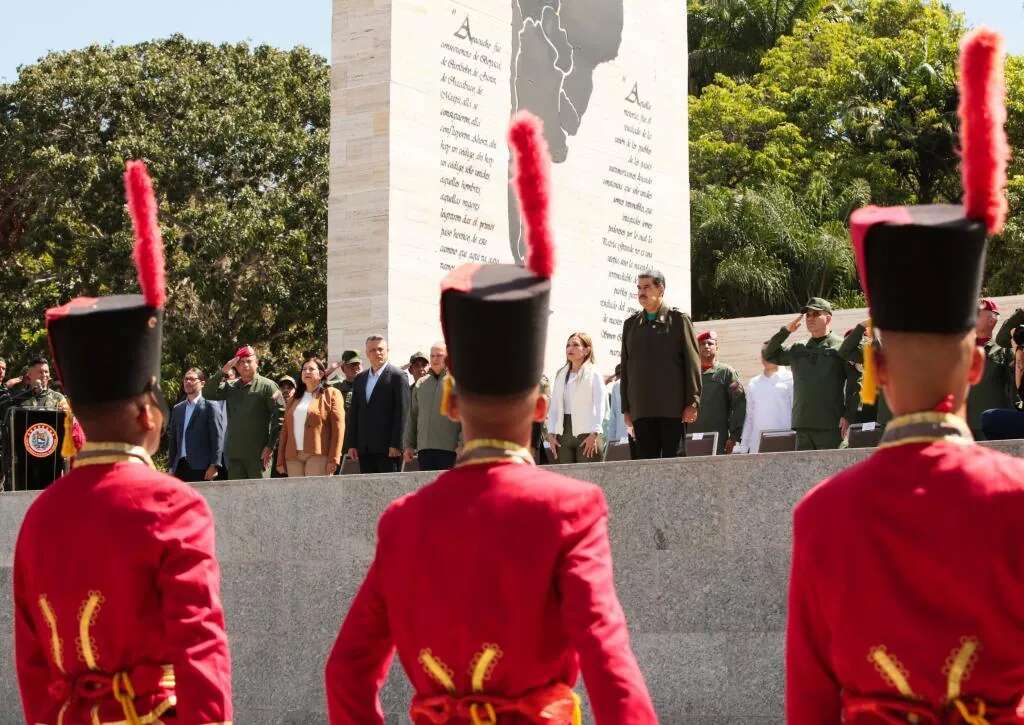 Maduro alerta a los militares venezolanos ante el 