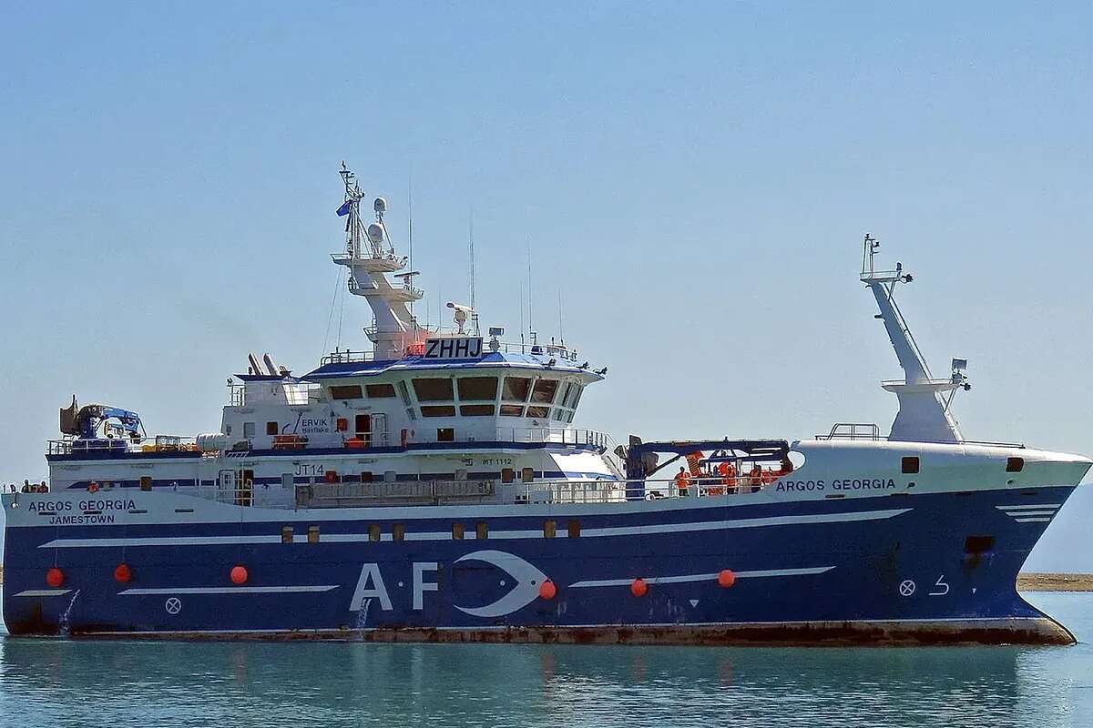 Parte hacia Malvinas un avión del Ministerio de Defensa para repatriar a las víctimas del naufragio del pesquero