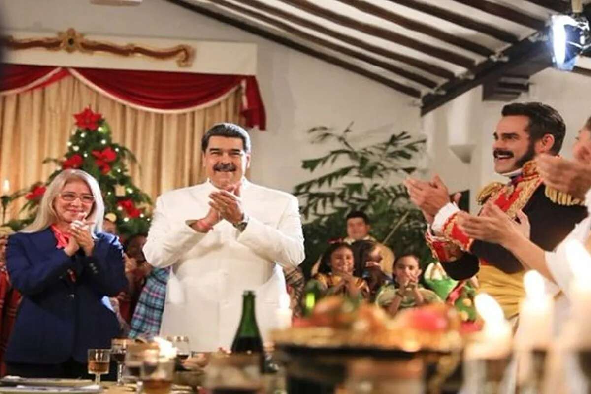 La última 'locura' de Maduro: ya es Navidad en Venezuela con tres meses de antelación