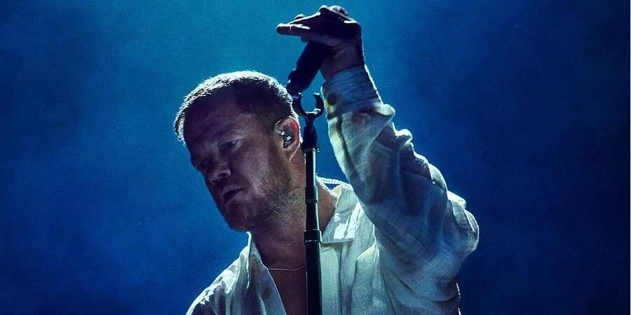 Підняв синьо-жовтий прапор. Лідер гурту Imagine Dragons вкотре нагадав про війну в Україні