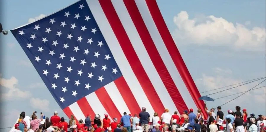 Куля у Трампа. Як вона змінить американську історію — BBC