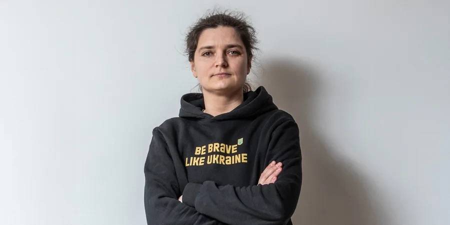 «Він співає нам Bella ciao». Юний доброволець-італієць, страх нічних атак ворога і найвища форма любові — есе Берлінської для NV