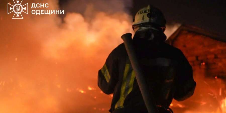 Росіяни атакували шахедами передмістя Одеси, близько 500 домівок залишилися без світла