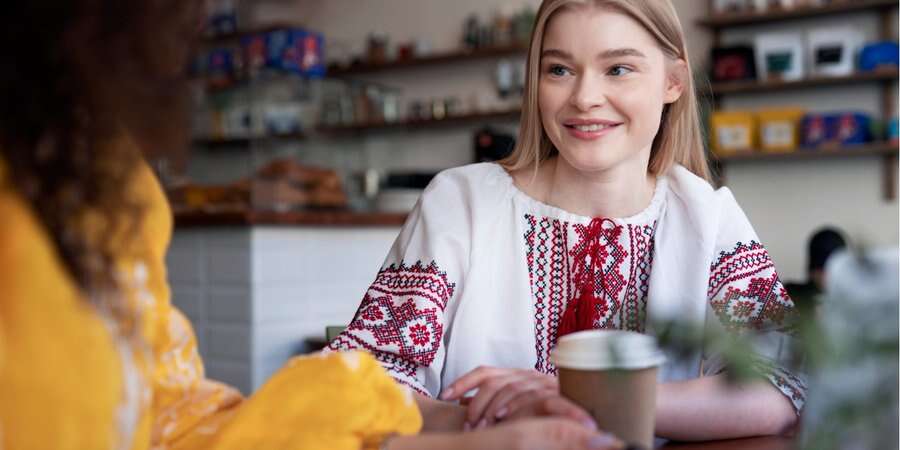 В том числе: правильний переклад, використання та застосування цієї фрази в українській мові