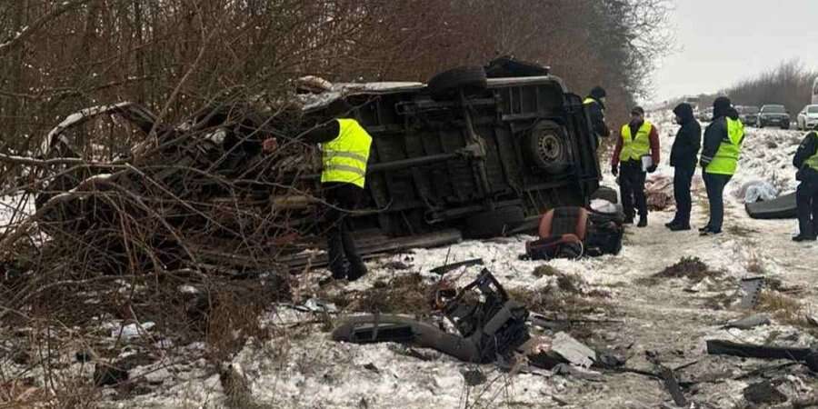 «Перебуває у стані сп’яніння». Після ДТП біля Львова із сімома загиблими затримано водія BMW — фото