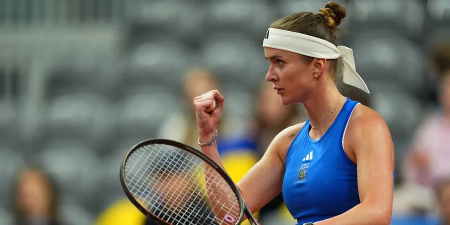 Світоліна з розгромної перемоги стартувала у Франції та вийшла на українку — відео