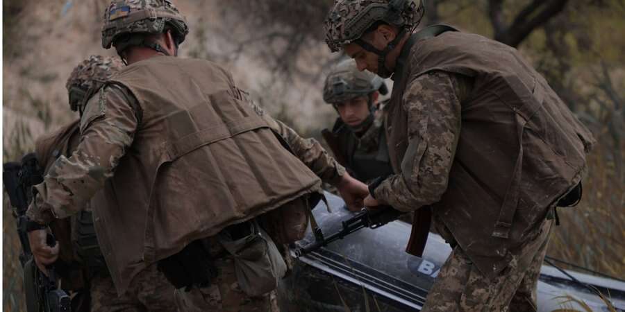 Сили оборони утримують позиції на лівому березі Херсонської області та відбивають атаки Росії на сході - Генштаб