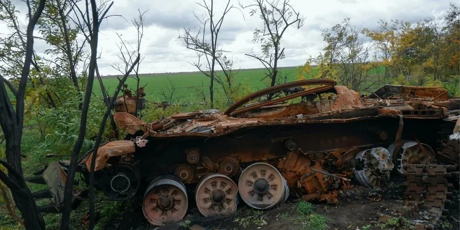 «Не мають успіхів на північному фронті». Росіяни перекидають військових з Херсонщини на Харківщину — ЦНС