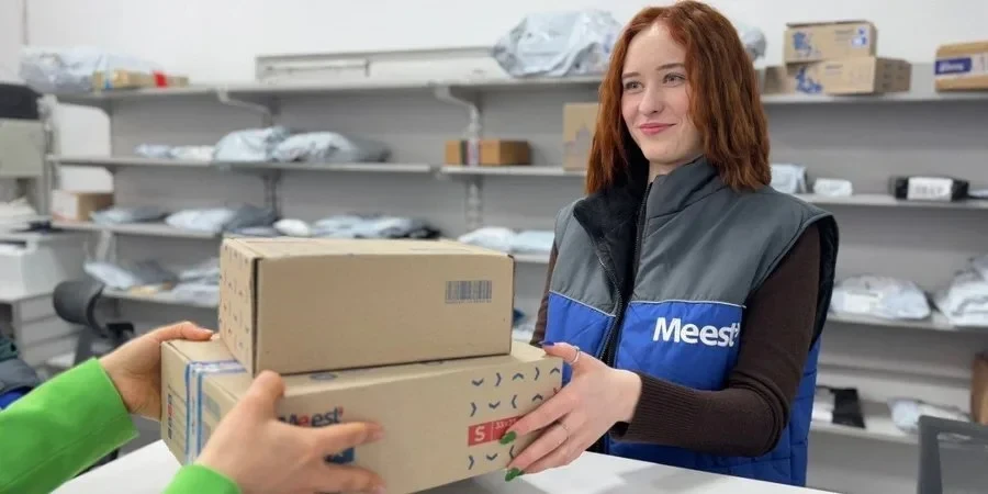 Як працюватимуть Meest Пошта, Нова пошта та Укрпошта у святкові дні - розклад