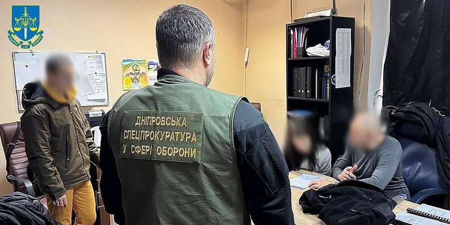 У Дніпропетровській області затримали підполковника, який змушував солдатів будувати йому будинки — Офіс генпрокурора