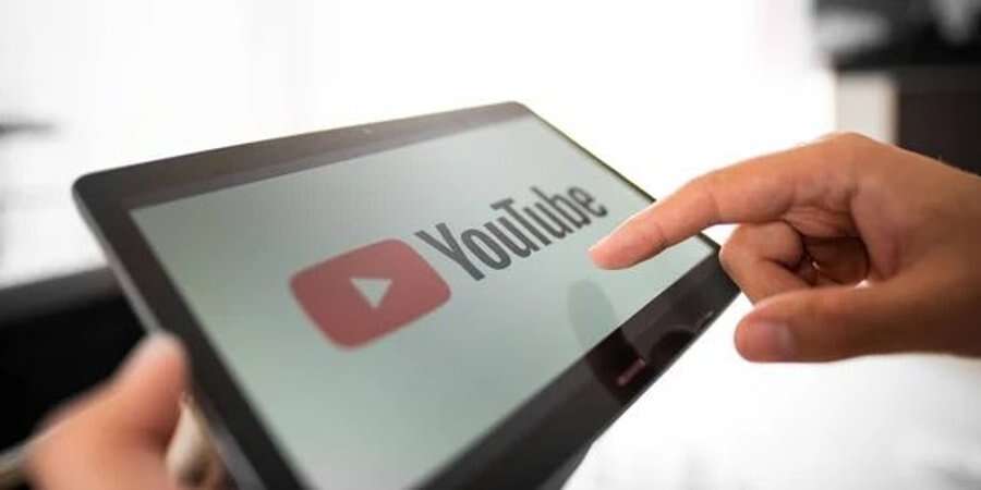 YouTube пом’якшив політику щодо оголених грудей у відео