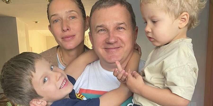 Юрій Горбунов відповів, чи вмовляв Катю Осадчу взяти його прізвище після весілля, і зізнався, хто був ініціатором їхніх стосунків