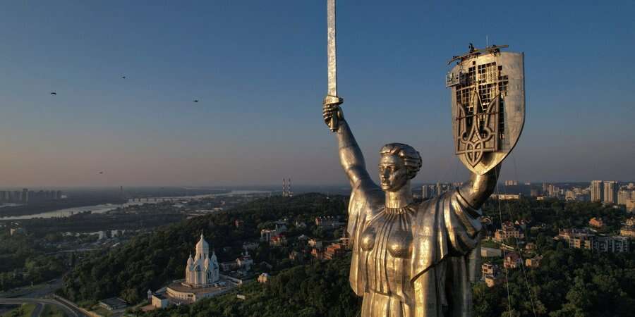 Майже 1 тис. тривог, близько 200 загиблих і плюс 200 тисяч переселенців