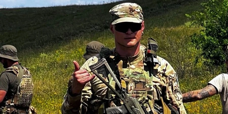 Рядовий патрульної поліції Хливнюк. Лідер гурту Бумбокс привітав поліціянтів із професійним святом