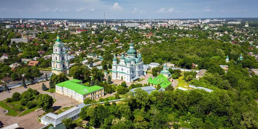 Погляд вперед. Як мешканці великих міст оцінюють майбутнє України — муніципальне опитування IRI