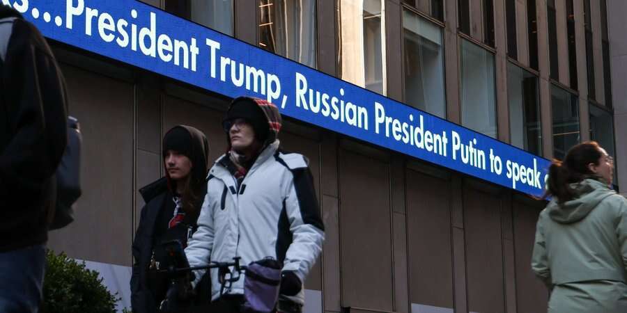 Розмова Трампа з Путіним пройшла «дуже добре» — джерело CNN в Росії