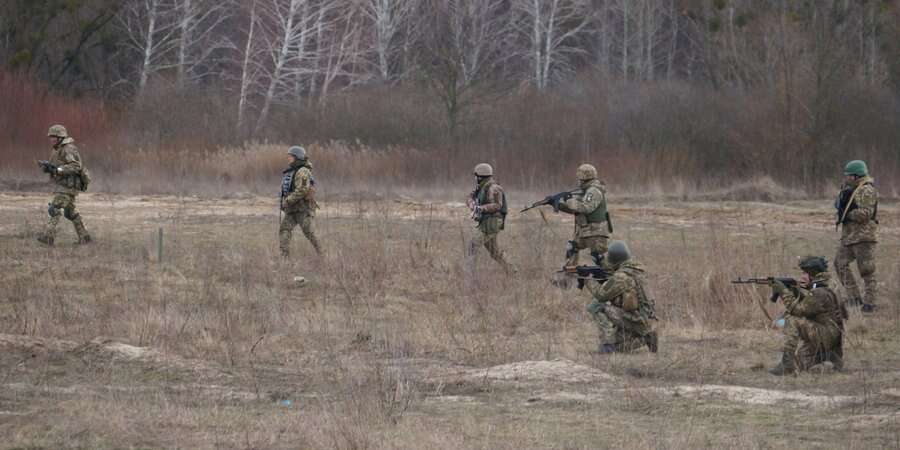 Відповів військовий. Хто може вручати повістки та яка відповідальність за неприбуття до ТЦК