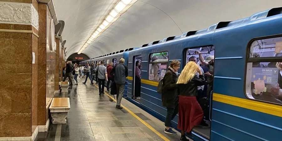 Київський метрополітен пообіцяв закупити 50 незвичайних вагонів