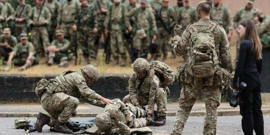 Литва не розглядає розгортання своїх військ в Україні, однак може відправити інструкторів для підготовки ЗСУ