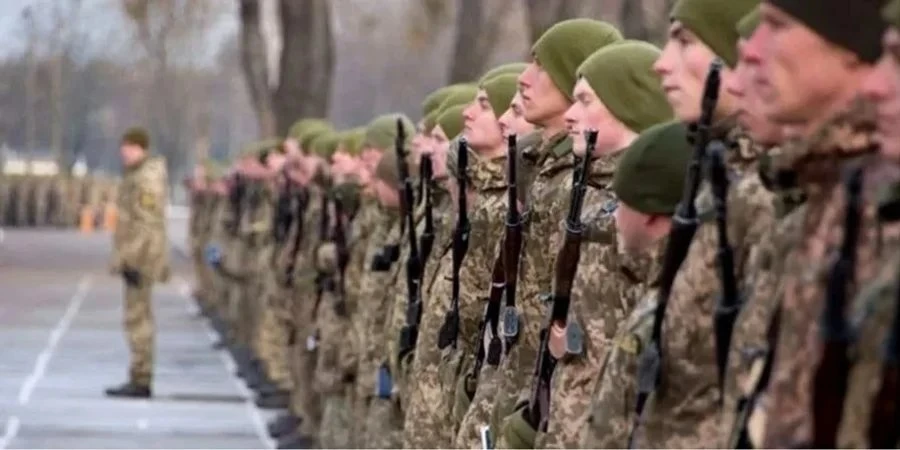 У тилу вони потрібніші. НБУ оновив порядок визначення компаній критично важливим — на кого поширюватиметься бронь