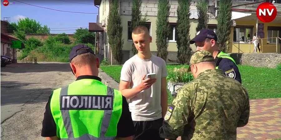 Тисячі протоколів та штрафи на мільйони. Скільки військовозобов'язаних за час війни порушили правила обліку та перебувають у розшуку