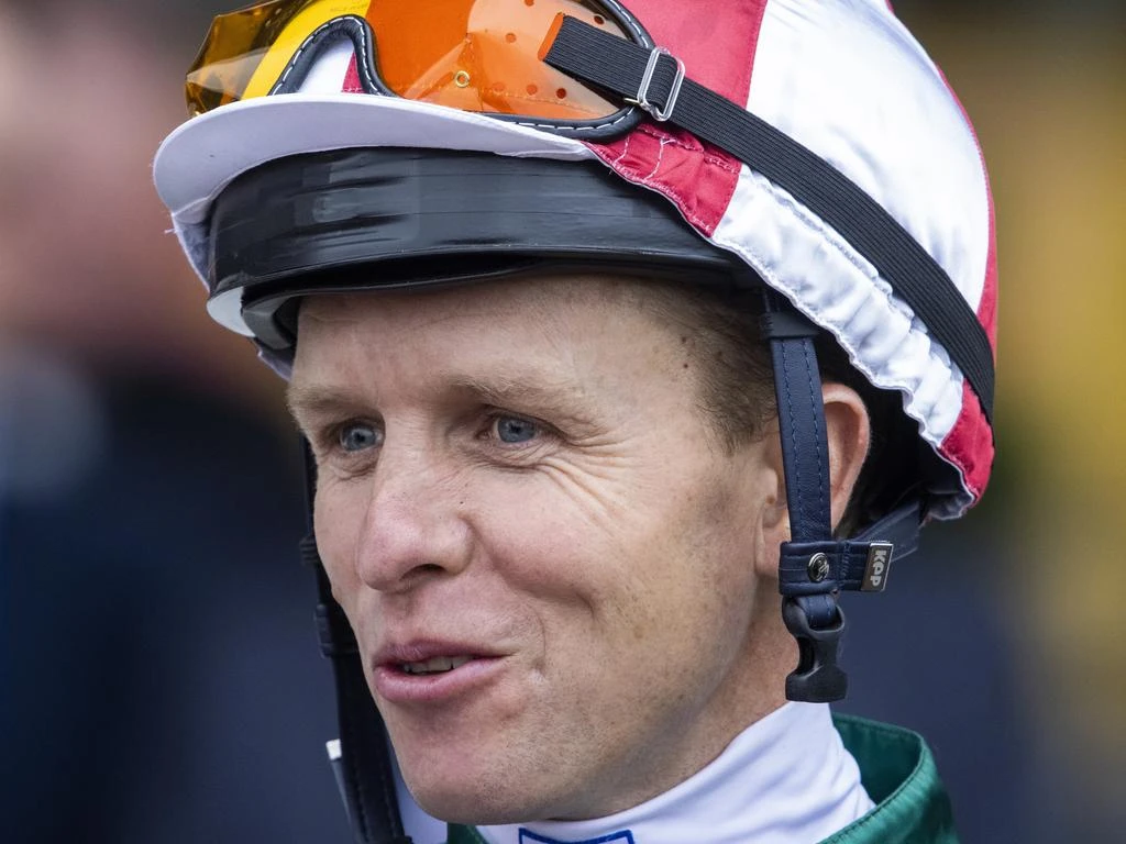 Queensland lockdown call stuns Sydney jockeys