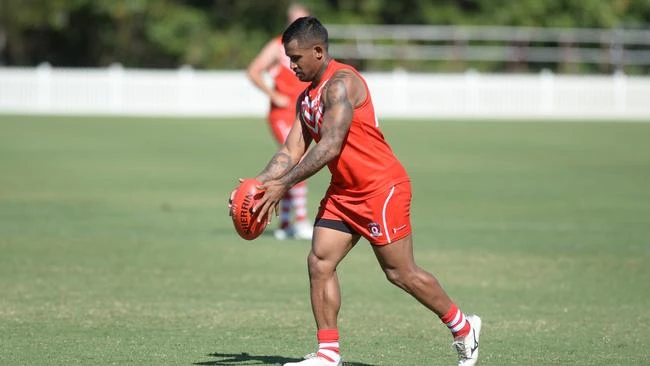 Disgraced NRL star in AFL curtain-raiser