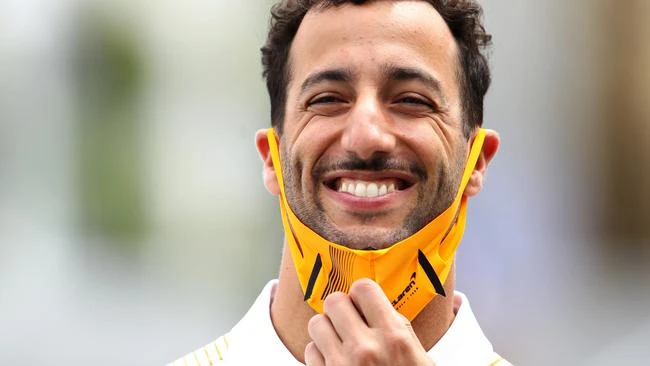Ricciardo reveals ‘weird a f***’ romance