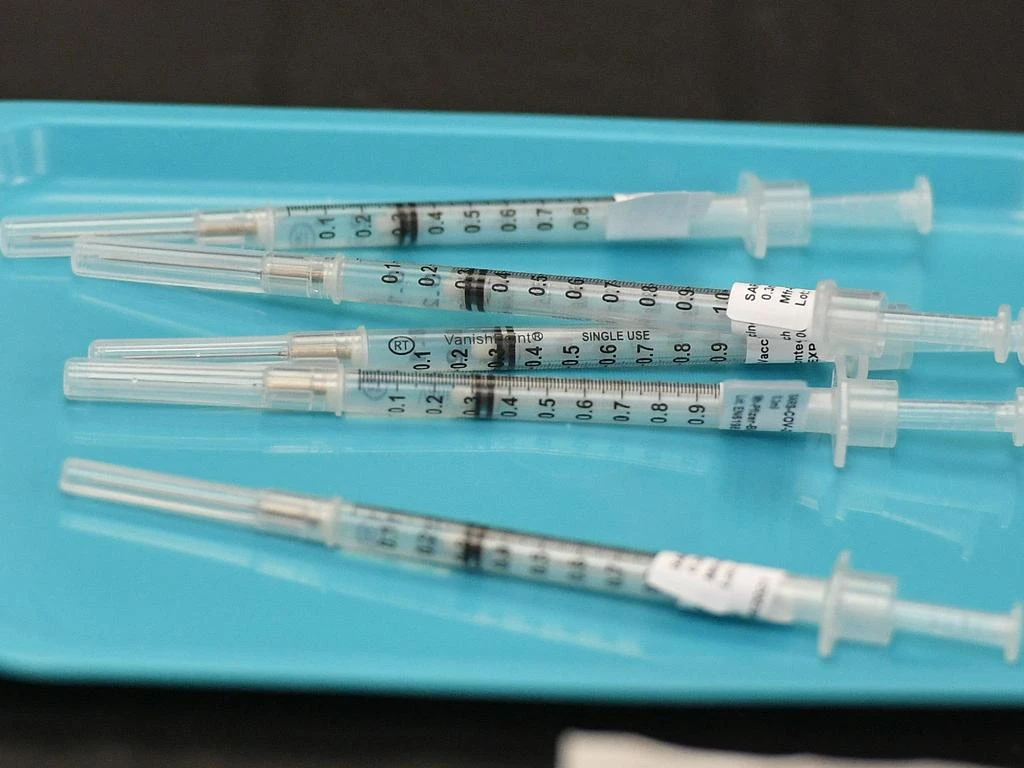 Hospital staff fired for refusing jab
